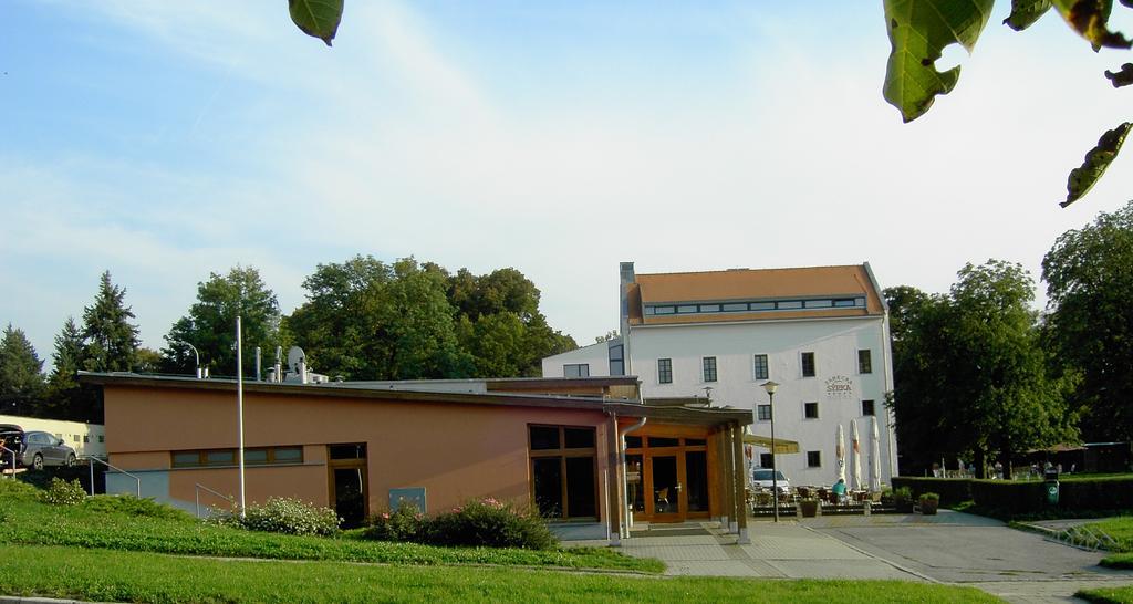 Hotel Zamecka Sypka ブランスコ エクステリア 写真