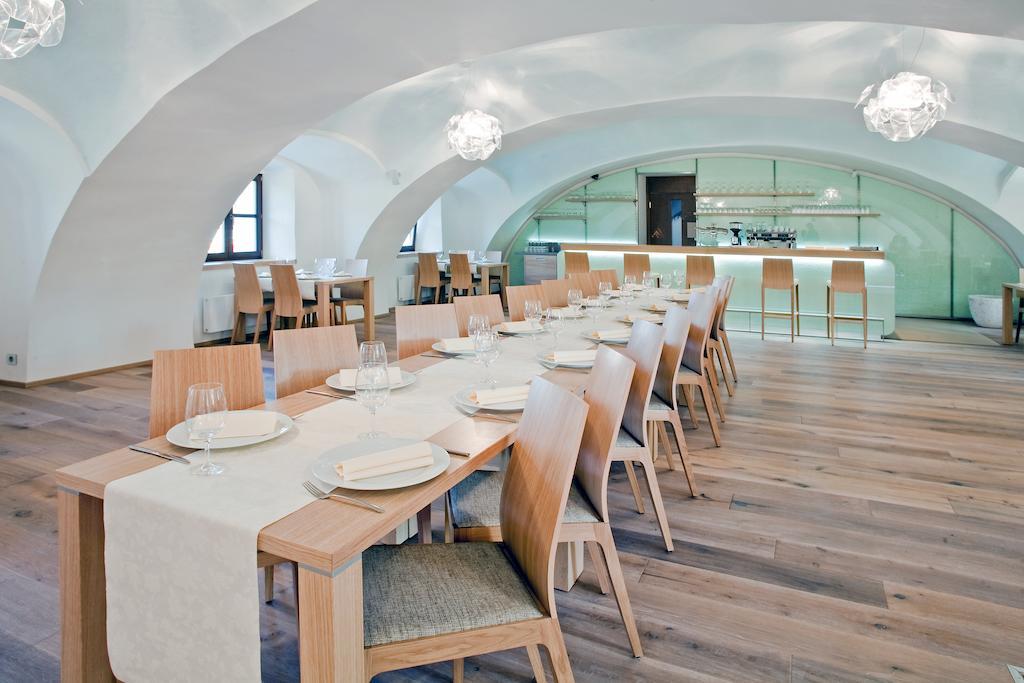 Hotel Zamecka Sypka ブランスコ エクステリア 写真